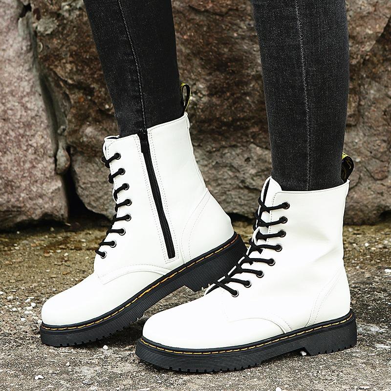 Milenne – Orthopedics Boots with Character