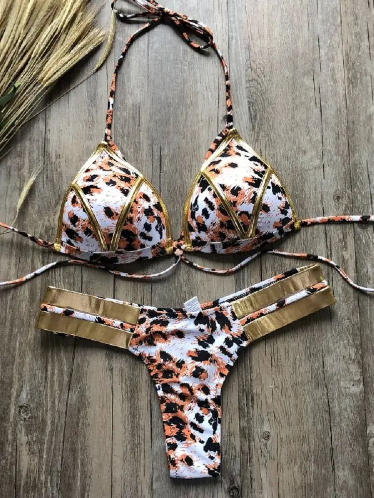 Flor® | Effortless and trendy bikinis