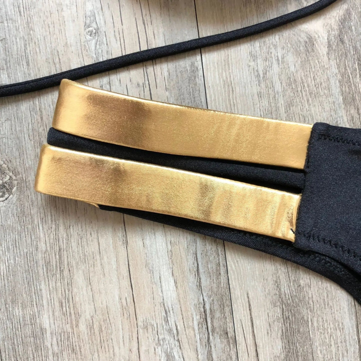 Flor® | Effortless and trendy bikinis