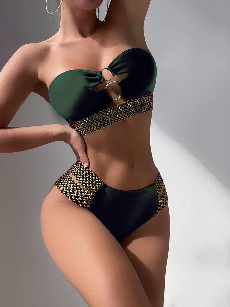 Elizabeth® | Effortless and stylish bikinis
