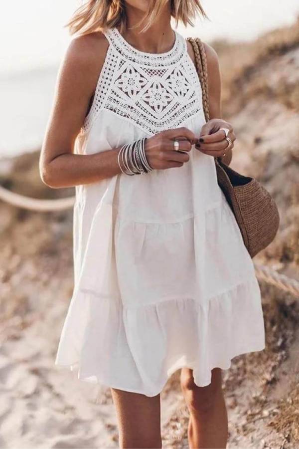 Arya® | A-line mini dress with hollow lace patchwork and halterneck