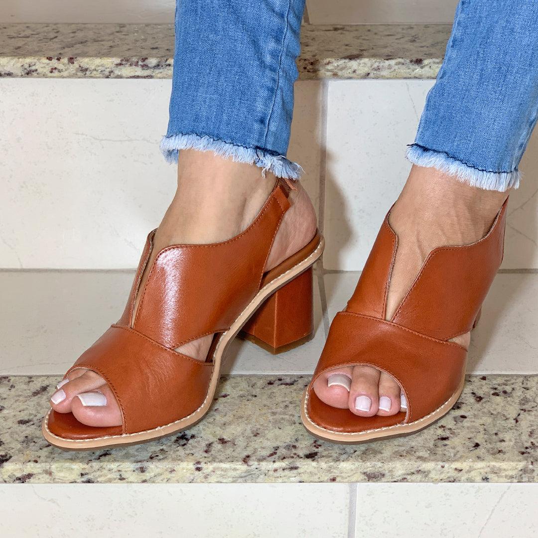 Emilia® | Elegance In Women'S Sandals Made From Genuine Leather