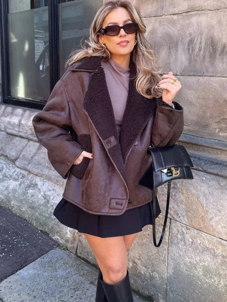 Amelia® | Relaxed and timeless winter coat