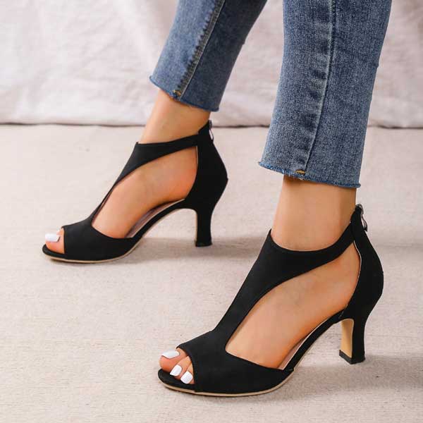 Nuria® | Sandals Luxurious Handcrafted Collection