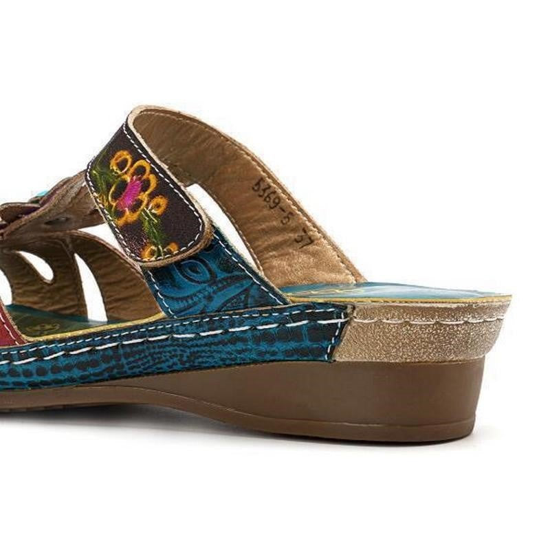 Ava® | Trendy sandals of the season