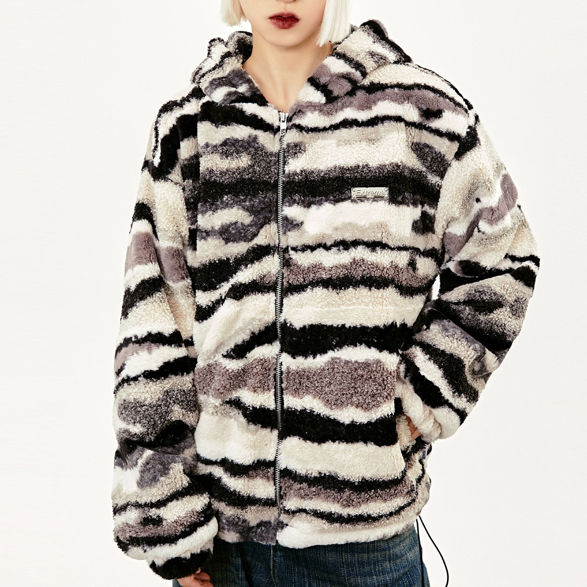 Solange® | Fluffy tiger jacket