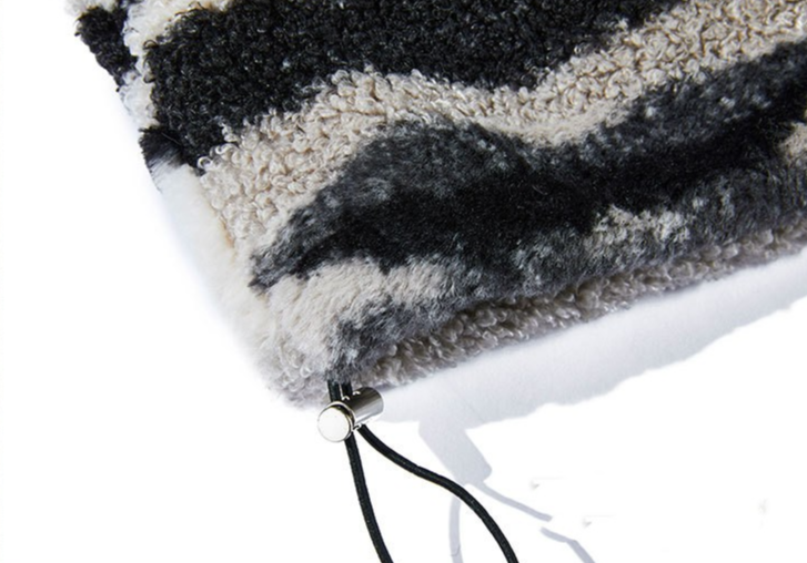 Solange® | Fluffy tiger jacket