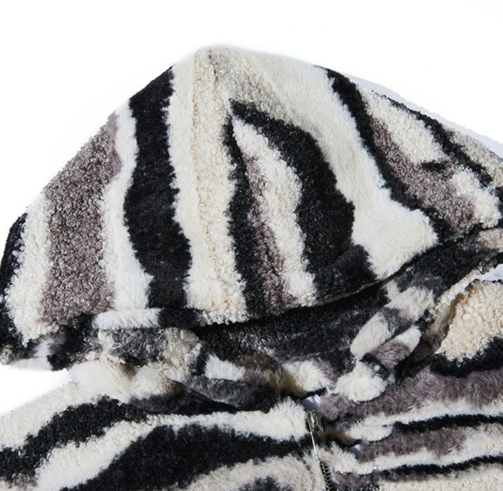 Solange® | Fluffy tiger jacket