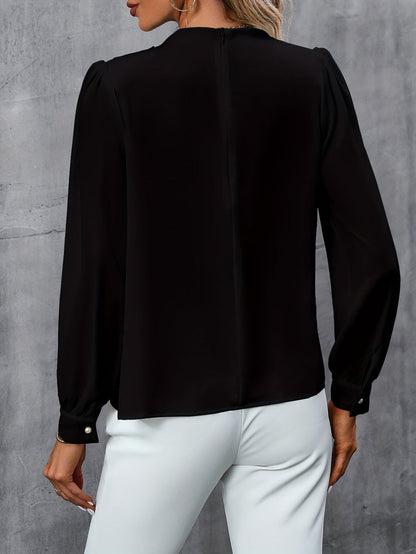 Delia® | Casual and comfortable winter blouse