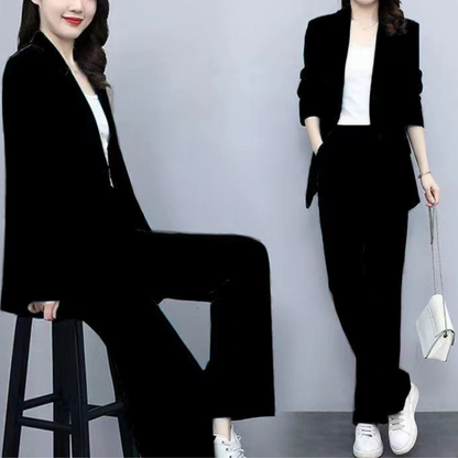 Diana® | Stylish trouser suit