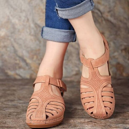Ambar® | Vintage Style Leather Orthopedic Sandals
