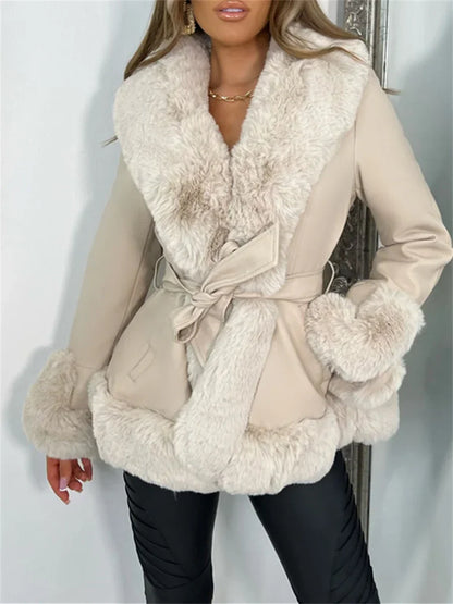 Angelica® | Warm and glamorous coat jacket
