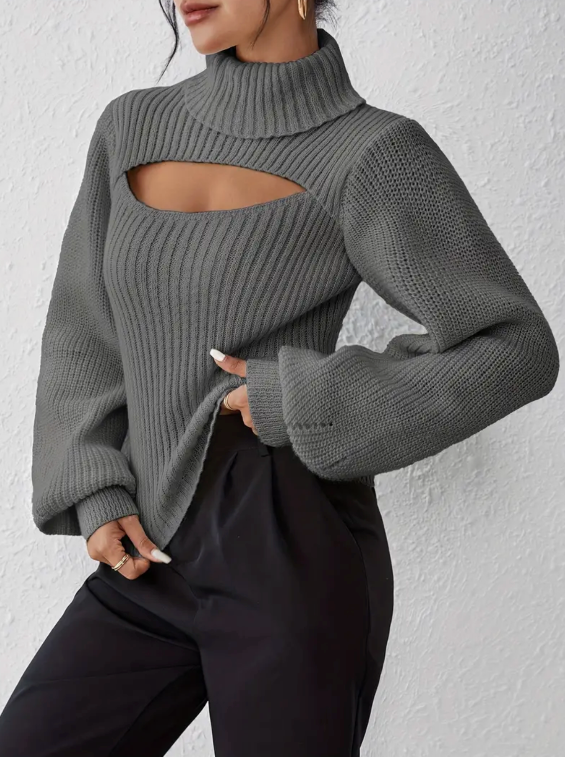 Vilma | high neck sweater with cut out