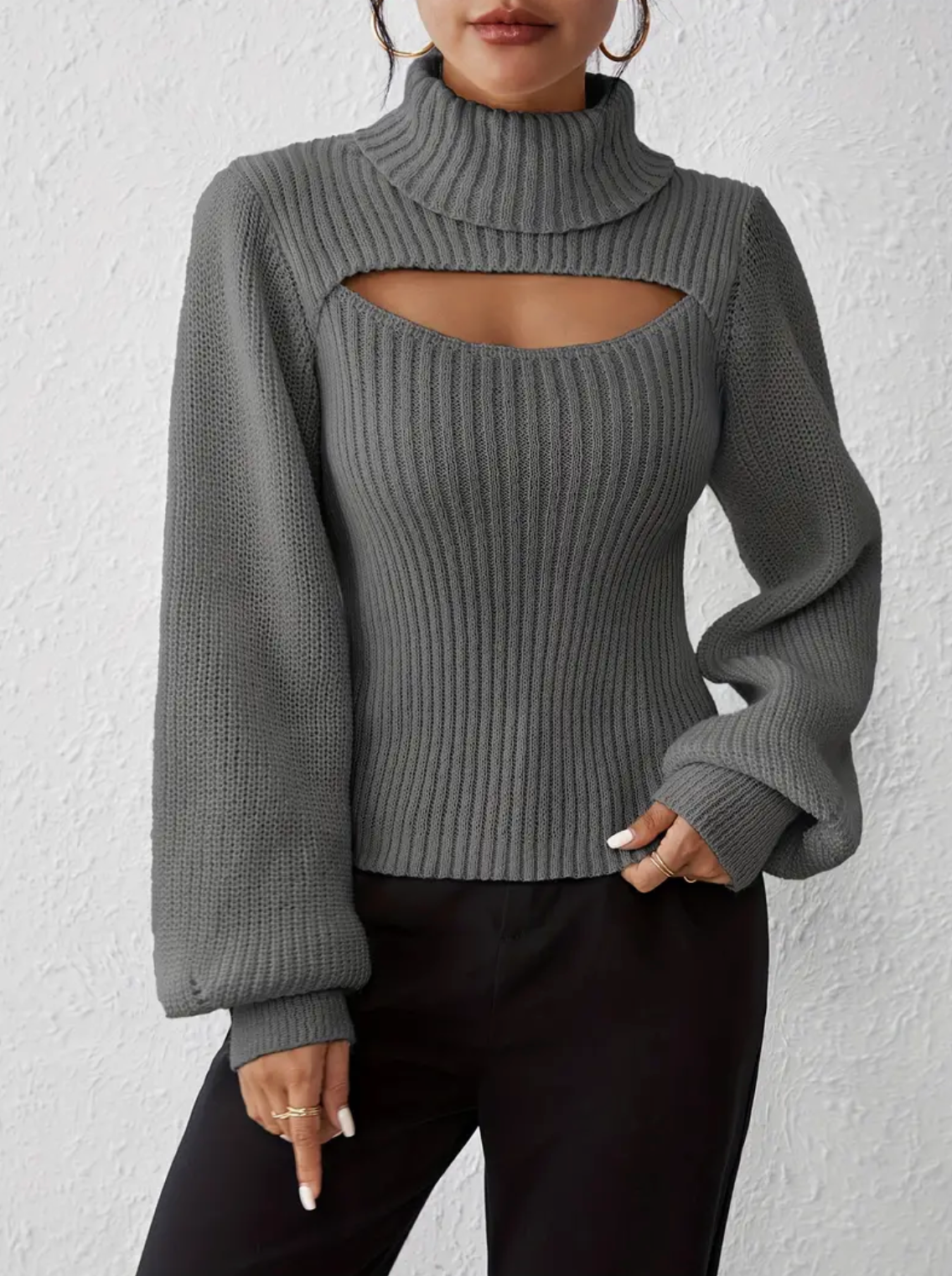Vilma | high neck sweater with cut out