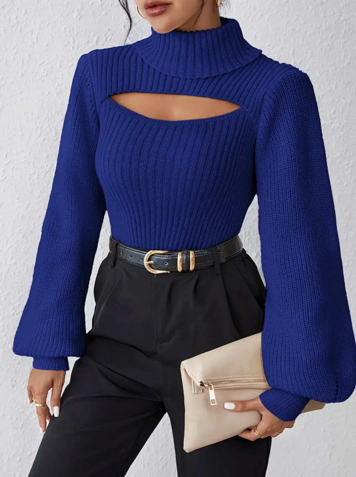 Vilma | high neck sweater with cut out