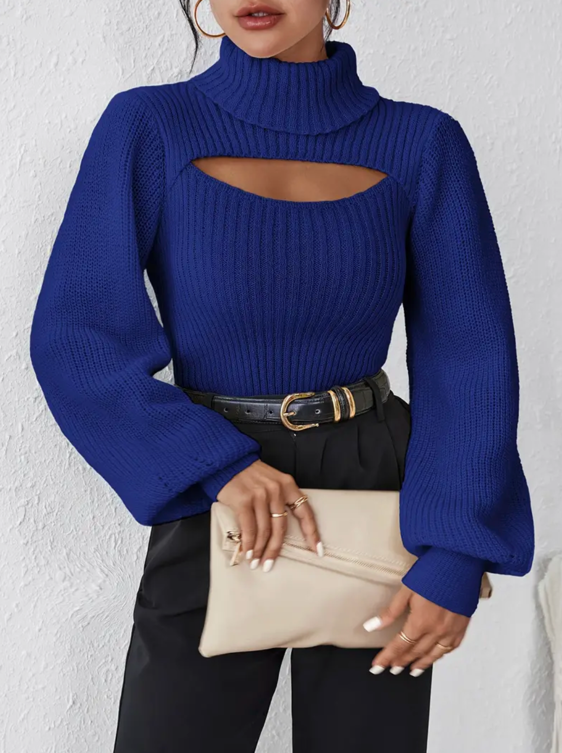 Vilma | high neck sweater with cut out