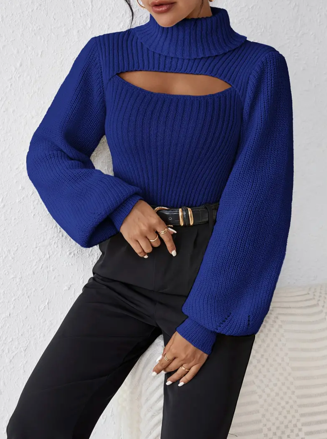 Vilma | high neck sweater with cut out