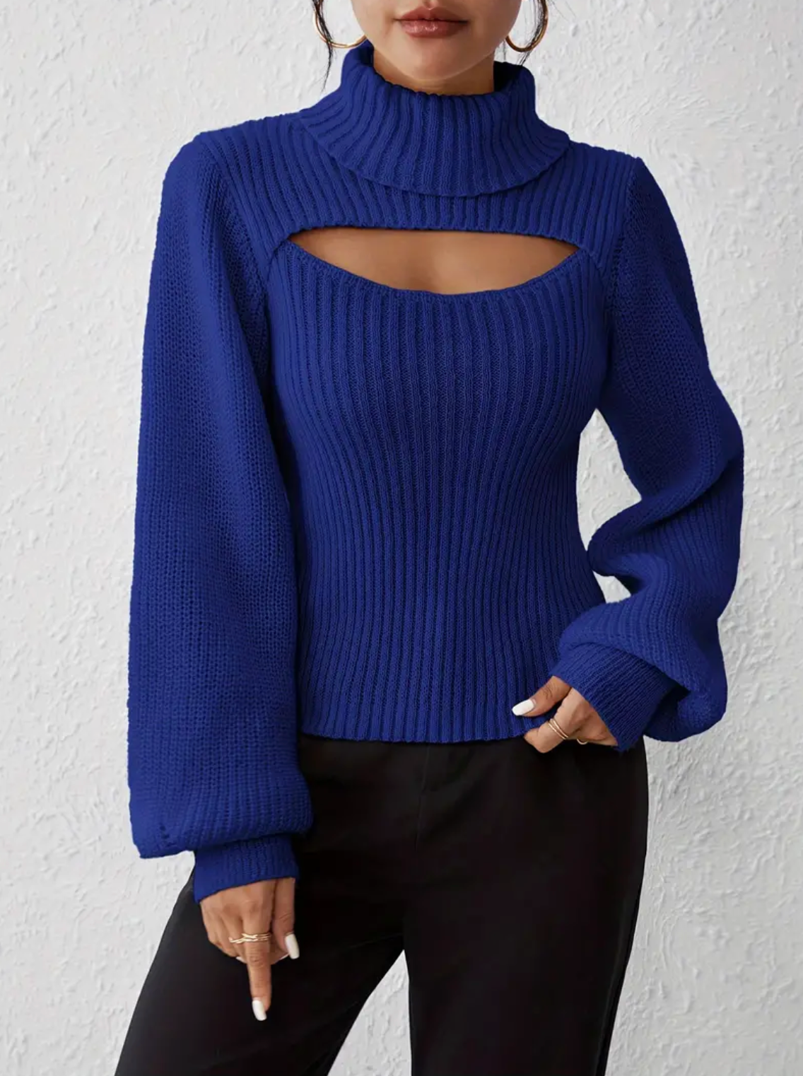 Vilma | high neck sweater with cut out