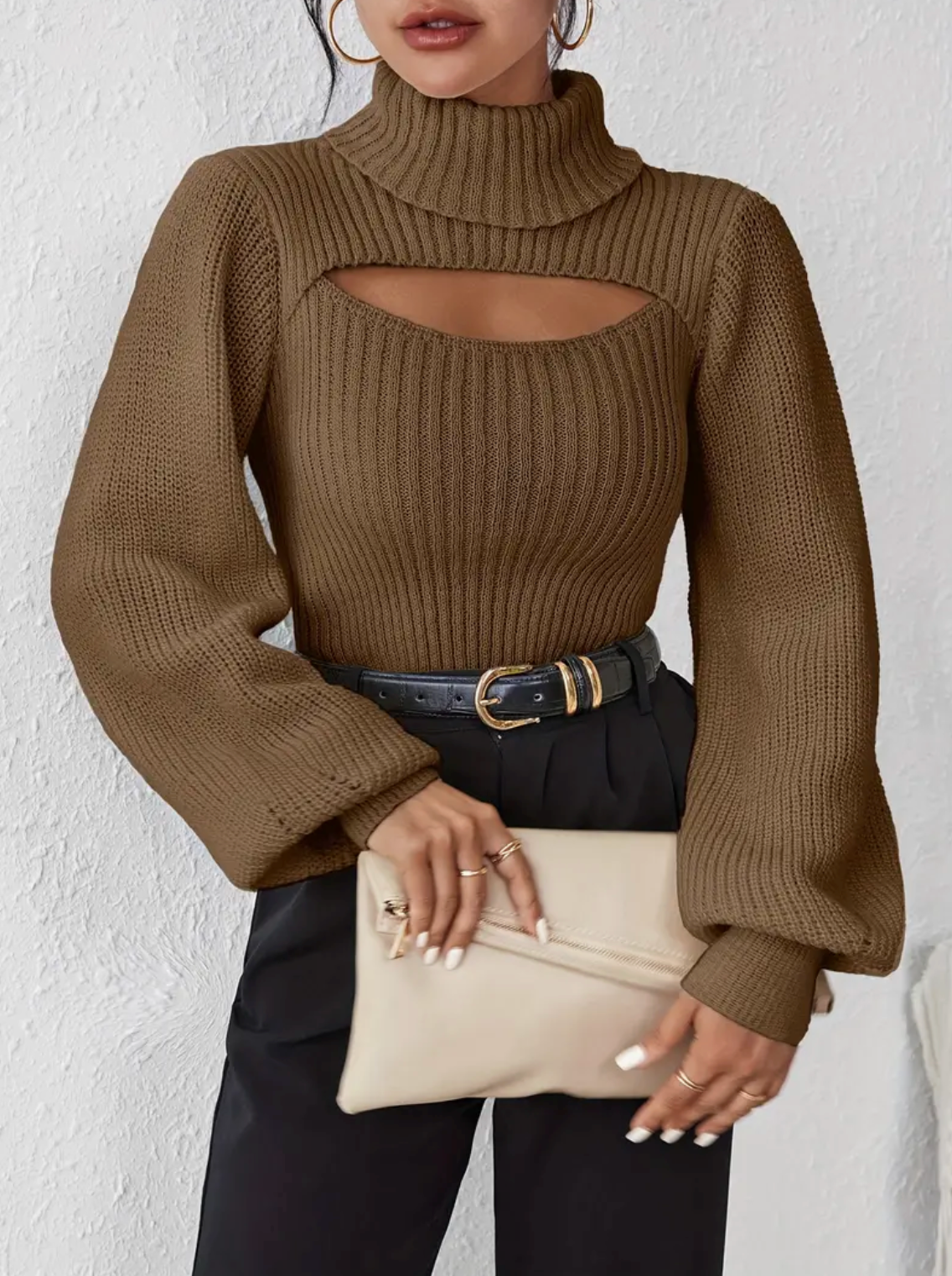 Vilma | high neck sweater with cut out