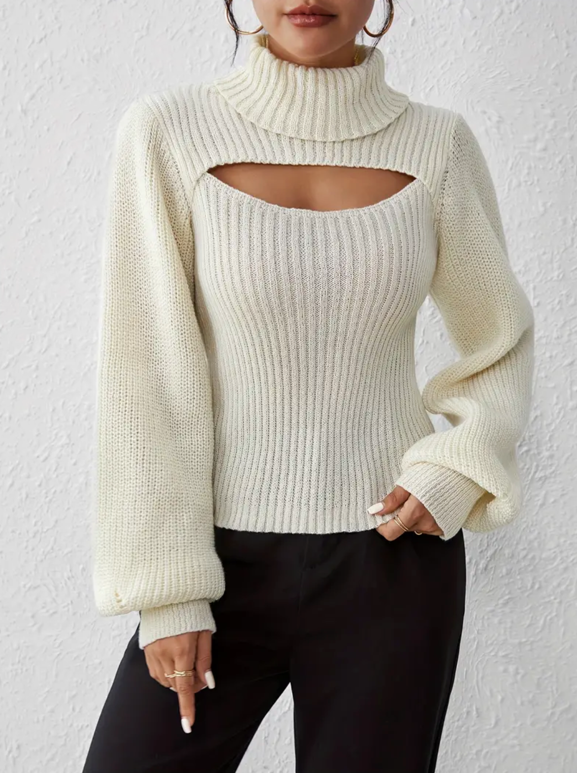 Vilma | high neck sweater with cut out