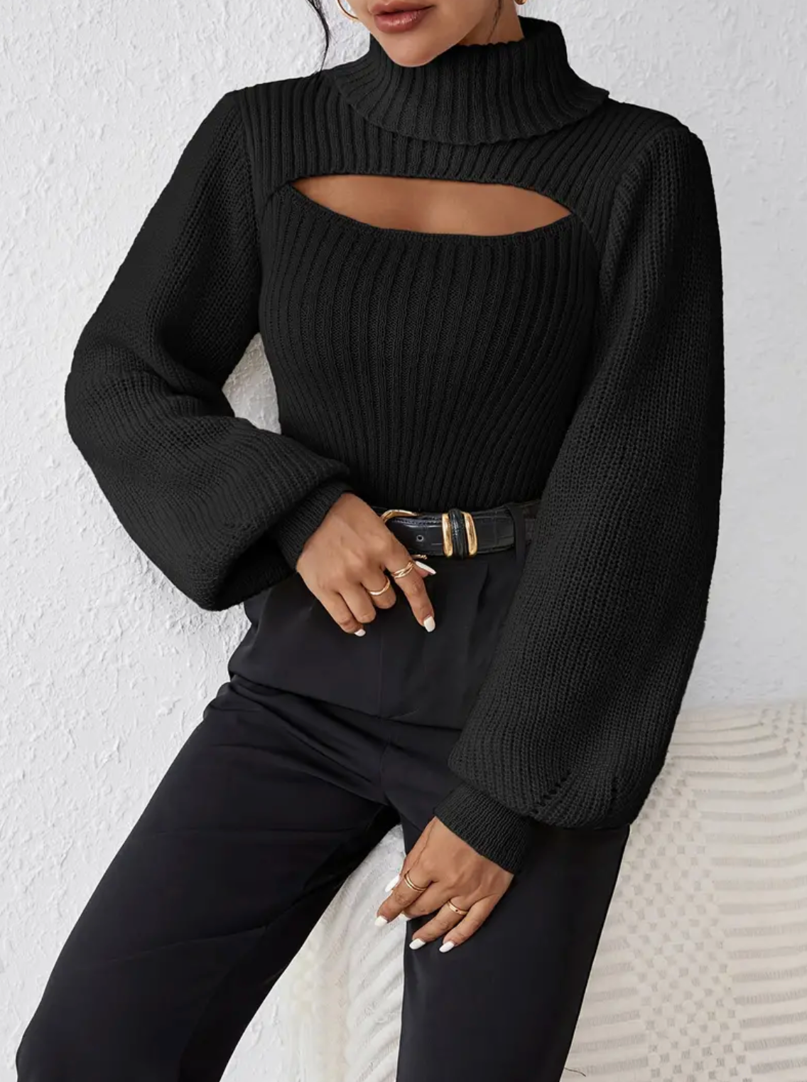 Vilma | high neck sweater with cut out