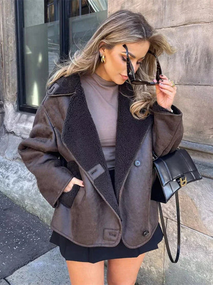 Amelia® | Relaxed and timeless winter coat