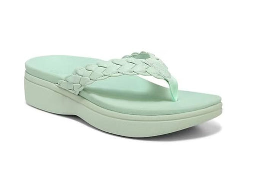 Mildred® | Simple, Supportive Sandals For Women