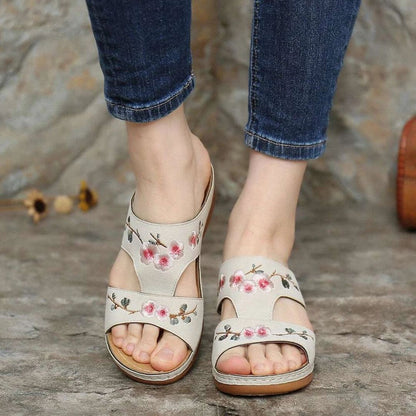 Kelly® | Comfort+ sandals