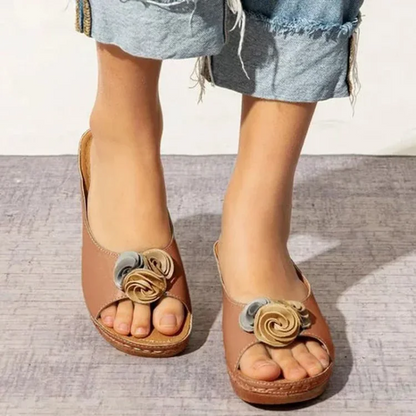 Ximena® | Comfortable leather floral sandals