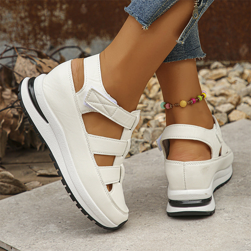 Nina® | Urban closed toe sandals